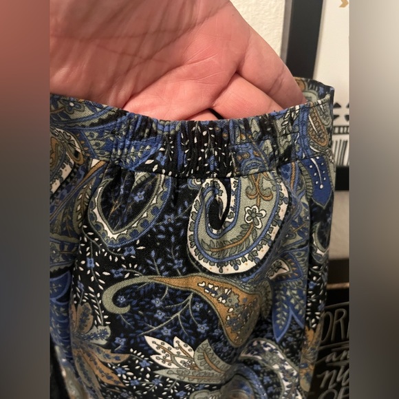 Long skirt - Picture 4 of 6